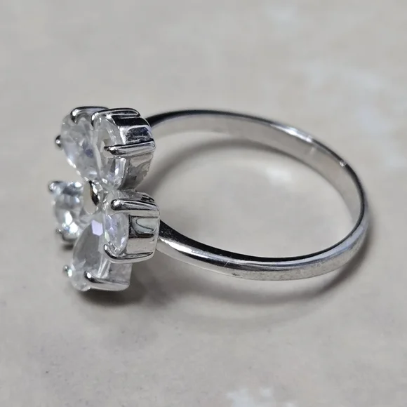 Sterling Silver 925 Rhinestones Floral Ring Size 6 Weigt 2g - Picture 8 of 17